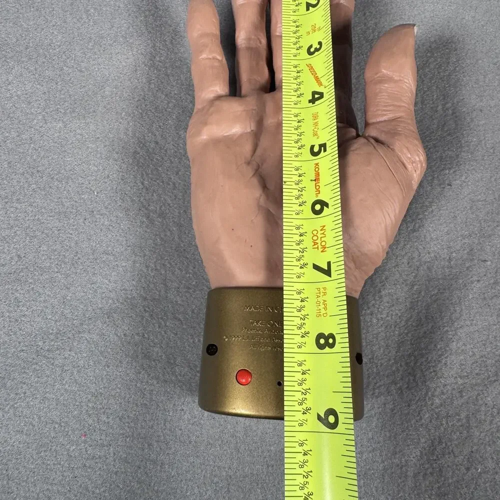 Vintage 1999 Take One Animated Moving Hand Prop Halloween Decor L.J. Liff 9" Toy - Picture 12 of 12